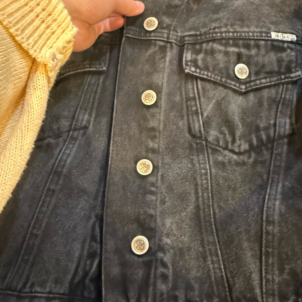 Vintage 80’s Bill Blass Jean Jacket - Picture 2 of 5